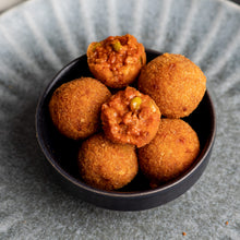 Load image into Gallery viewer, Arancini Bolognese Ragú - 500g
