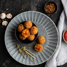 Load image into Gallery viewer, Arancini Pizzaiola - 500g
